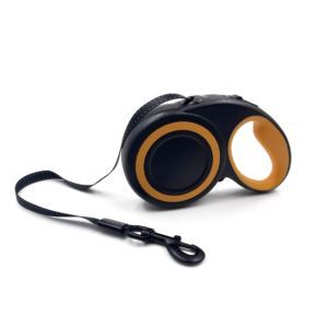 Reflective Retractable Leash for Medium to Large Dogs