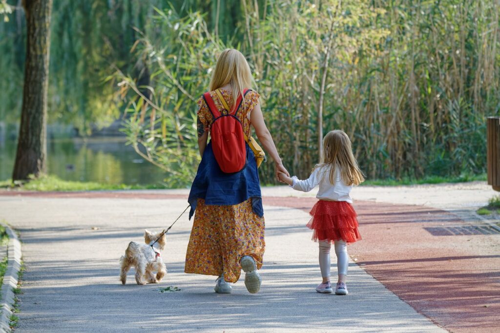 people, woman, mother-7437187.jpg